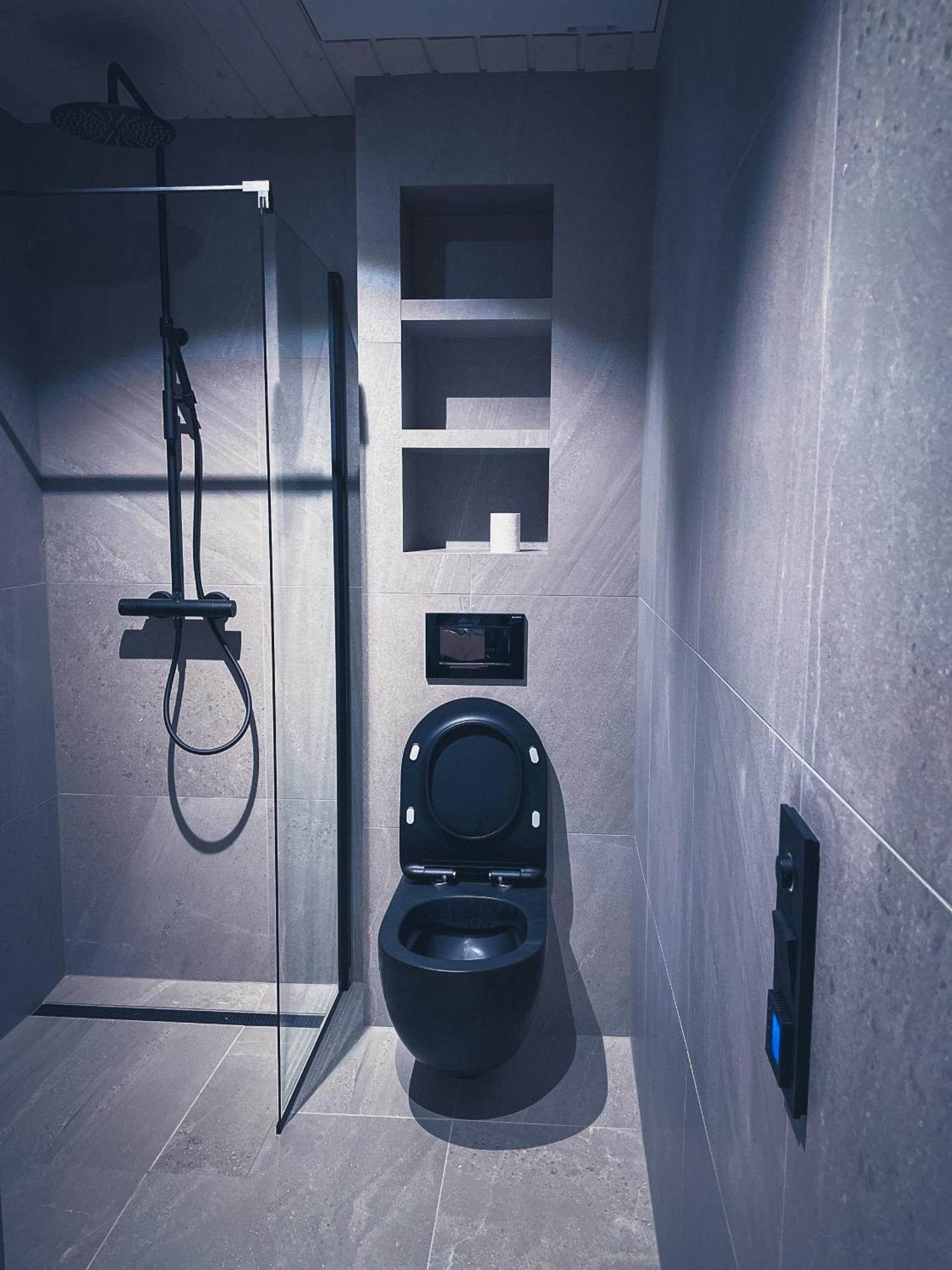 Henningsvaer Lofoten New Apartment エクステリア 写真